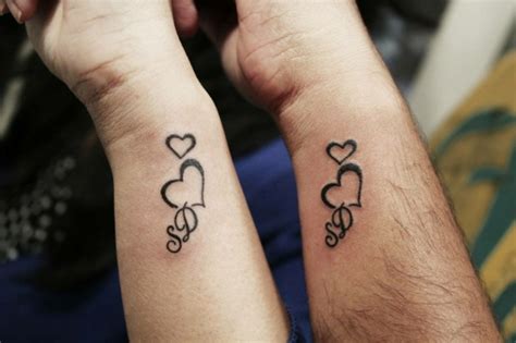 Partner Tattoos: 30+ romantische und besinnliche Motive